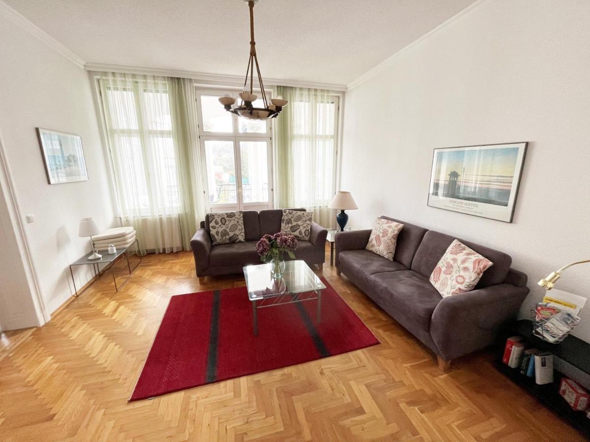 Villa Franz Josef Neuhof  Exteriör bild